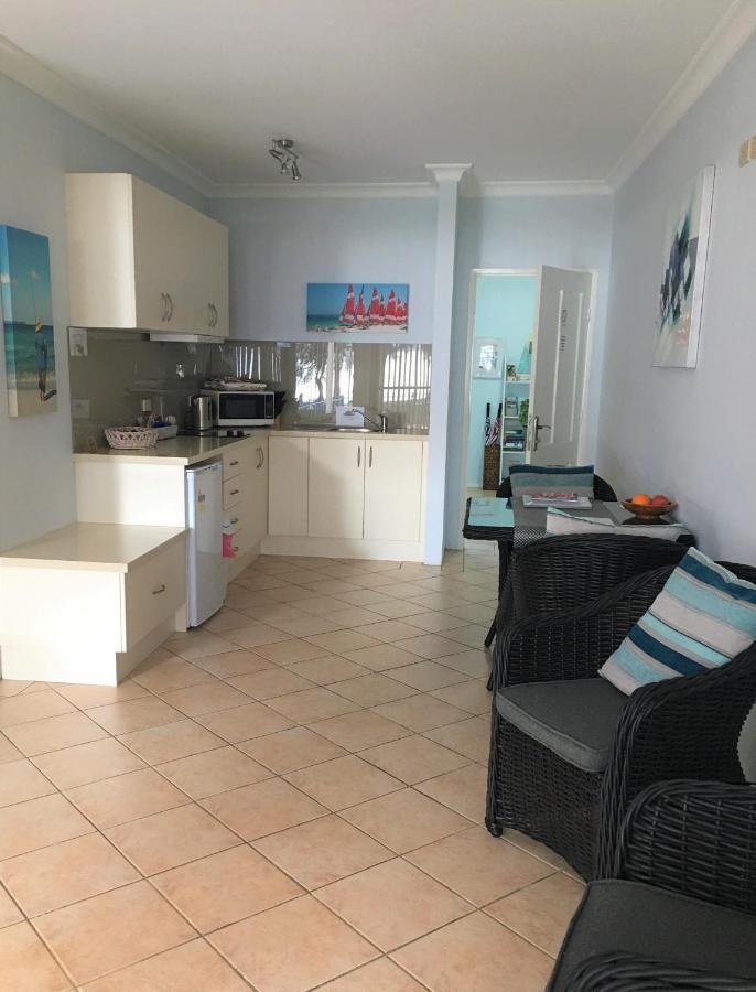 Paradise Beach Apartments Sanctuary Point Esterno foto